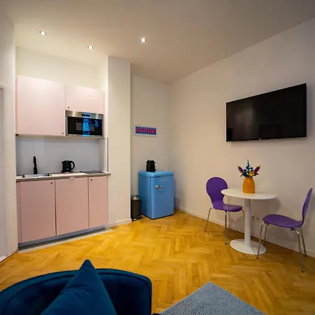 Charles & Kaetchen Style Zentrum-sued